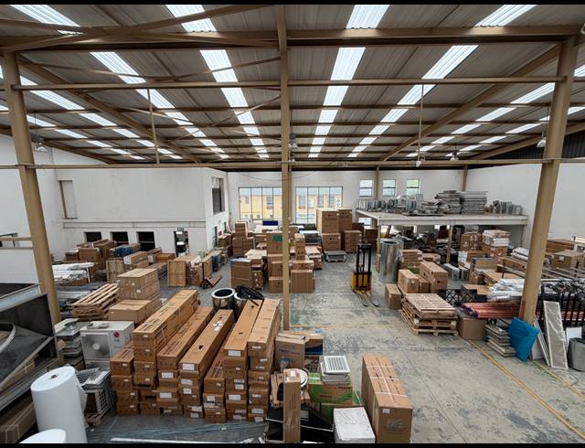 1,677M² WAREHOUSE TO LET IN RANDJESPARK